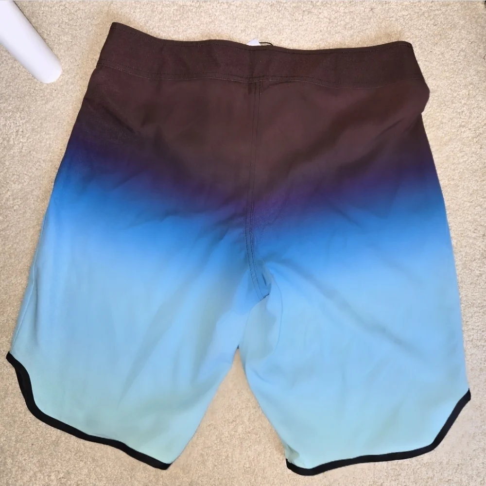 NWT Beach Standout Men’s Ombre Blue Swim Beachy Boardshorts By Narcizo SIZE L